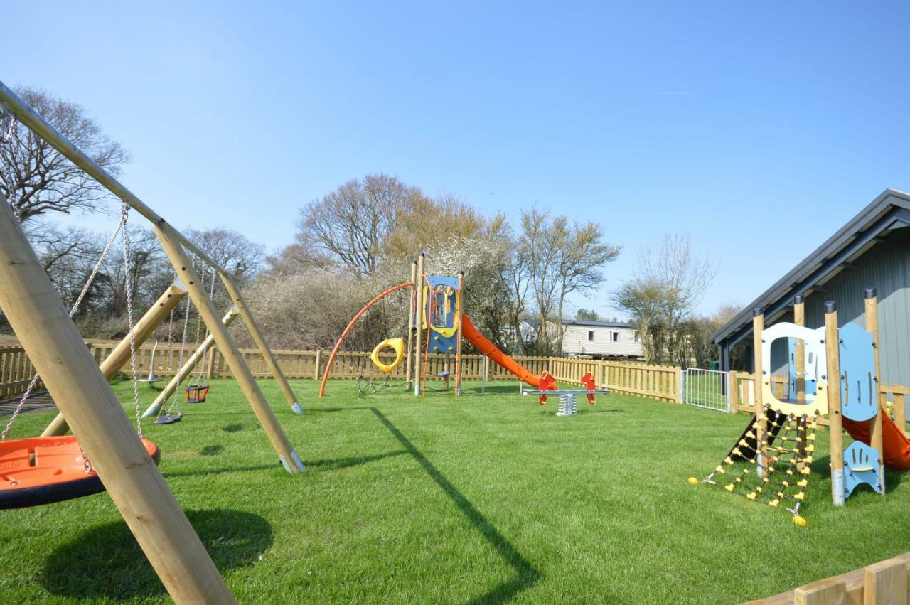 Camping Pods, Carlton Meres Holiday Park Rendham المظهر الخارجي الصورة